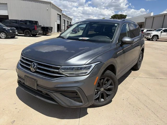 Used 2024 Gray Volkswagen 2.0T SE image 1