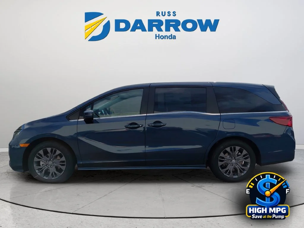 New 2027 Smoke Blue Pearl Honda Touring image 2