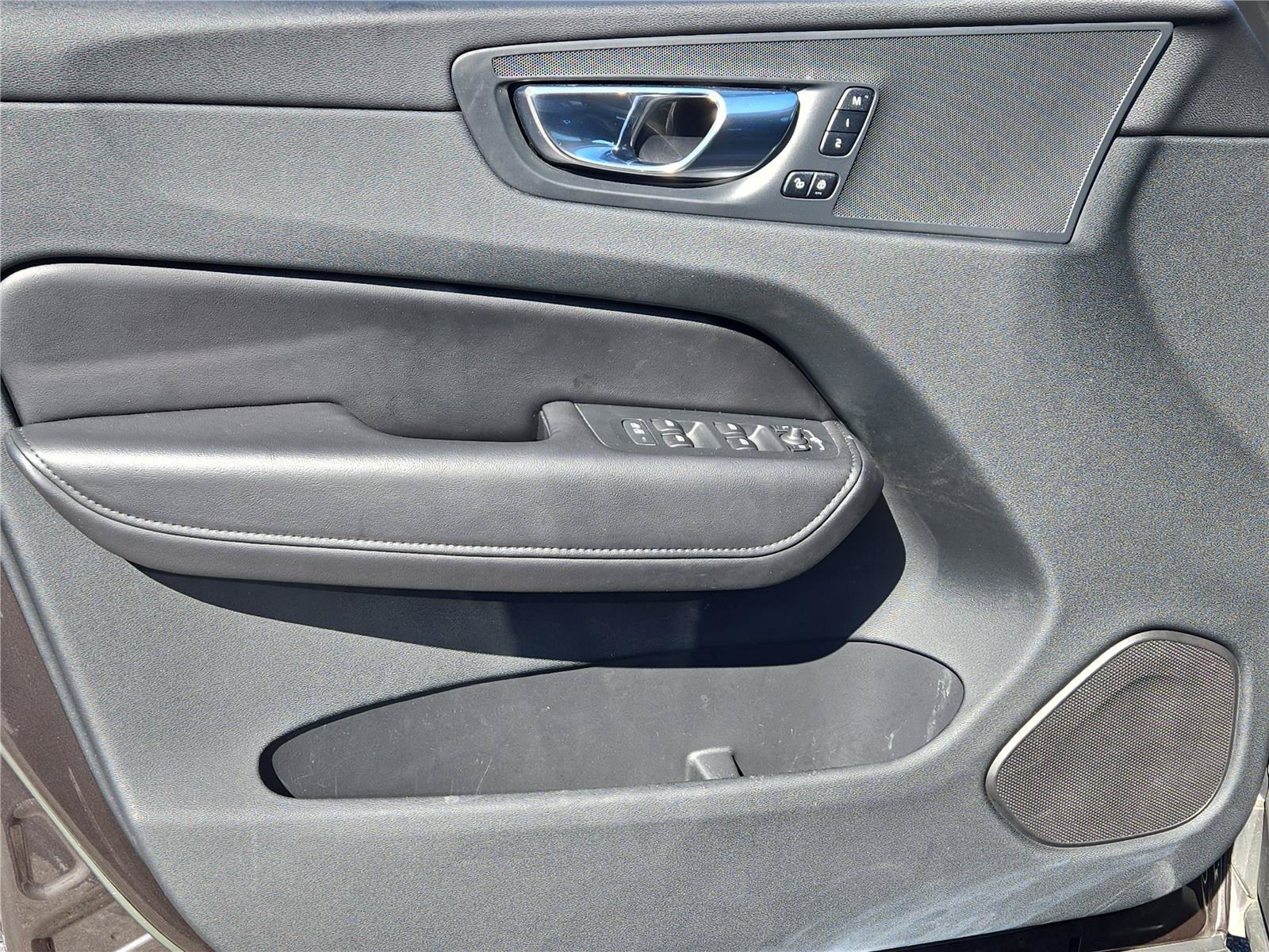 Used 2023 Gray Volvo Plus Dark Theme image 12