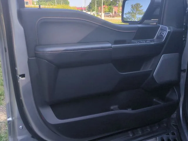 Used 2023 Silver Ford Tremor image 30