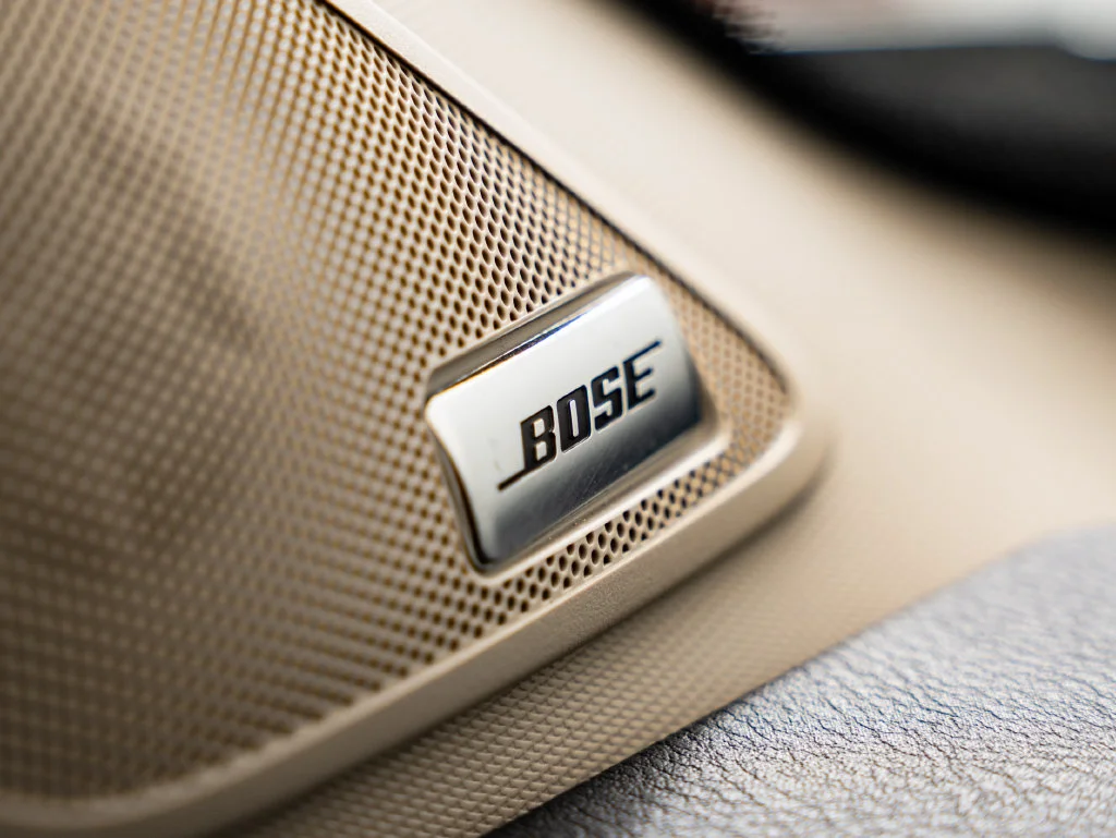 Used 2023 Obsidian Green Pearl Nissan Platinum image 28