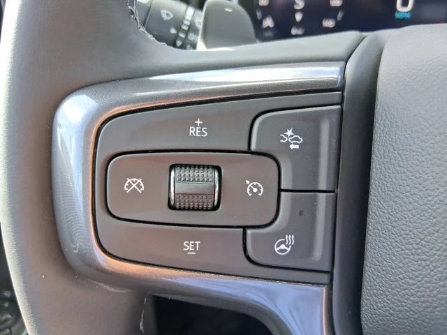 New 2026 Polar White Tricoat Chevrolet High Country image 10