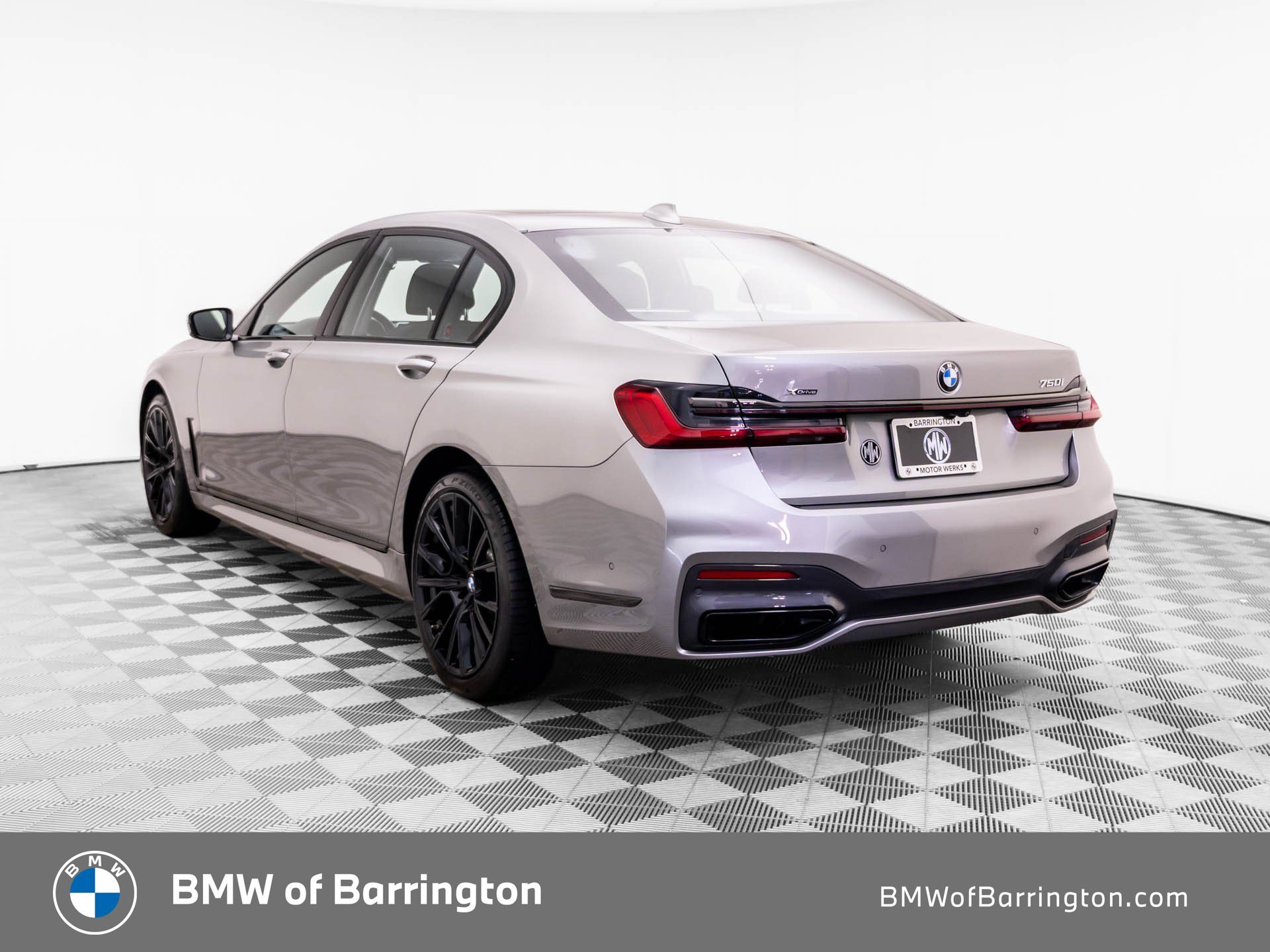 Used 2022 Donington Grey Metallic BMW 750i xDrive image 3
