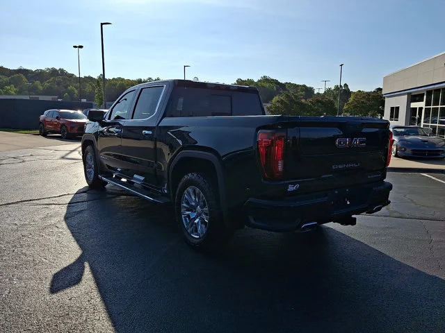 Used 2025 Black GMC Denali image 4