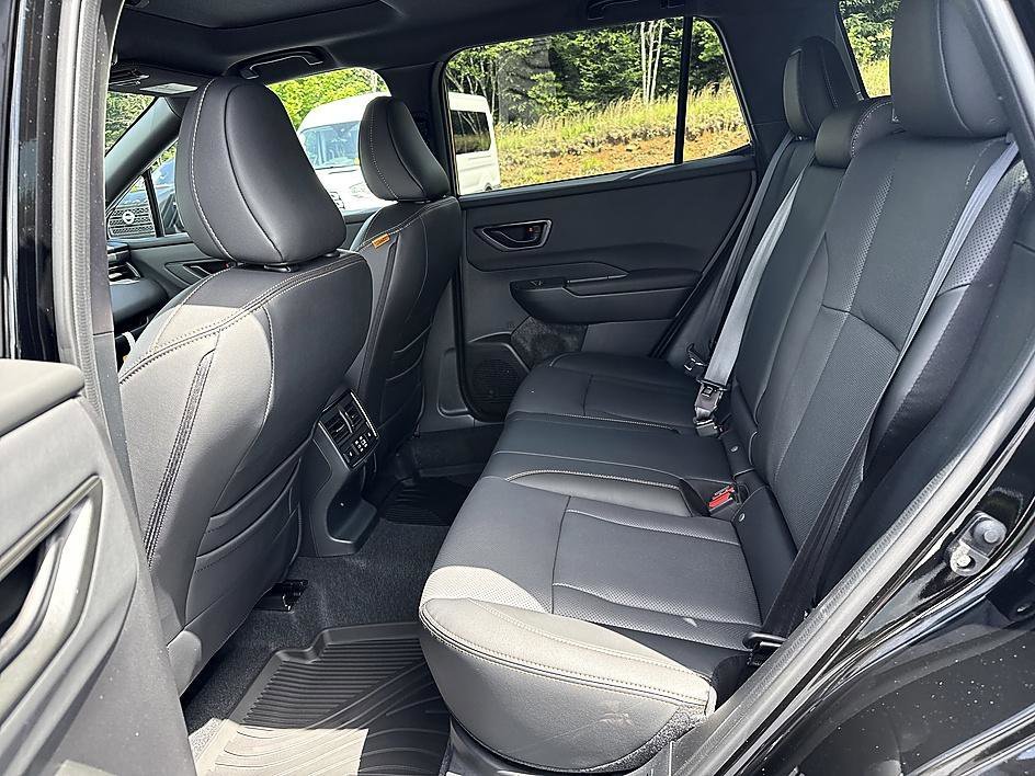 New 2026 CRYSTAL BLACK SILICA Subaru Wilderness image 12