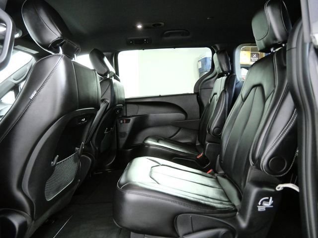 Certified Used 2025 Black Chrysler Select image 13