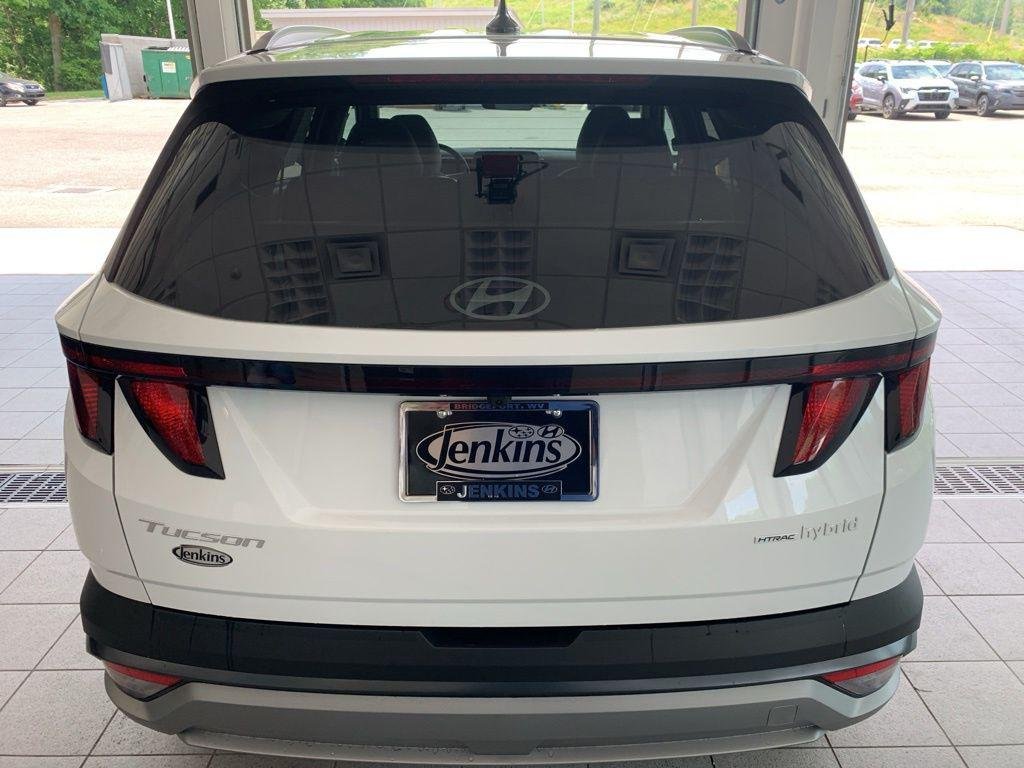 New 2026 White Hyundai SEL AWD image 14