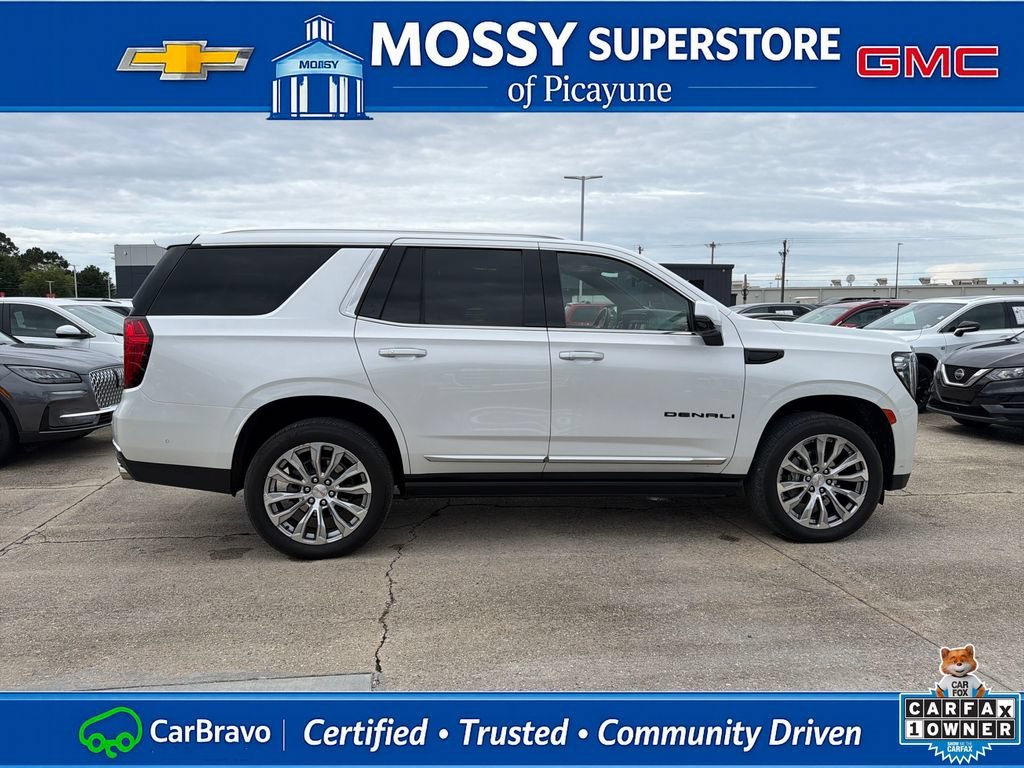 2023 GMC Yukon Denali - Photo 10