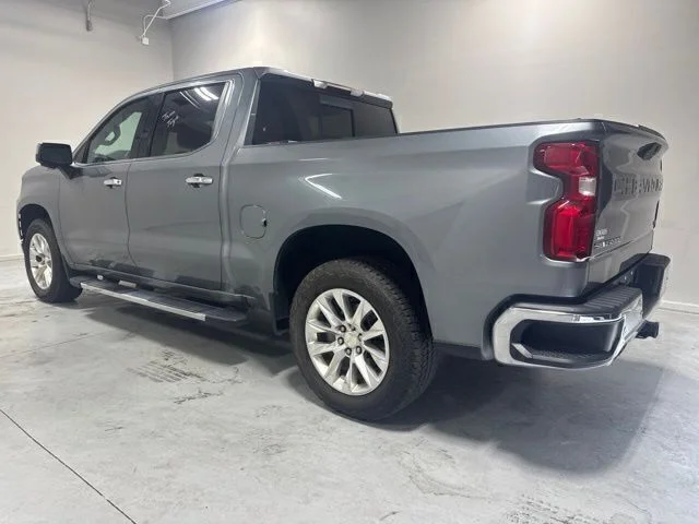 Used 2020 Gray Chevrolet LTZ image 8