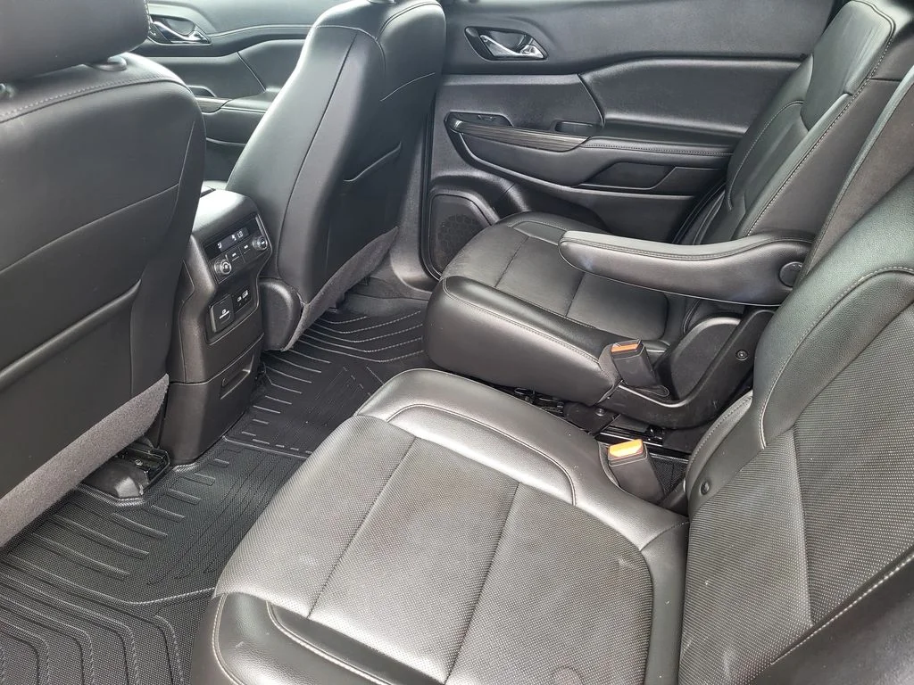Used 2023 LIGHT STONE METALLIC GMC SLT image 21