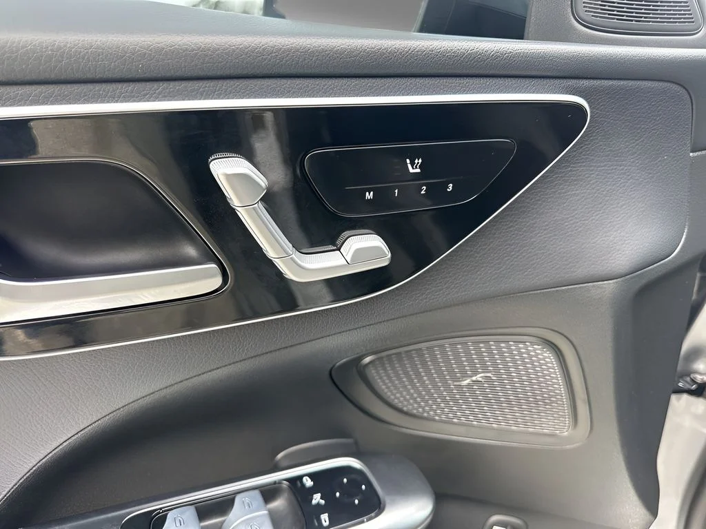 Used 2022 Gray Mercedes-Benz C 300 image 10