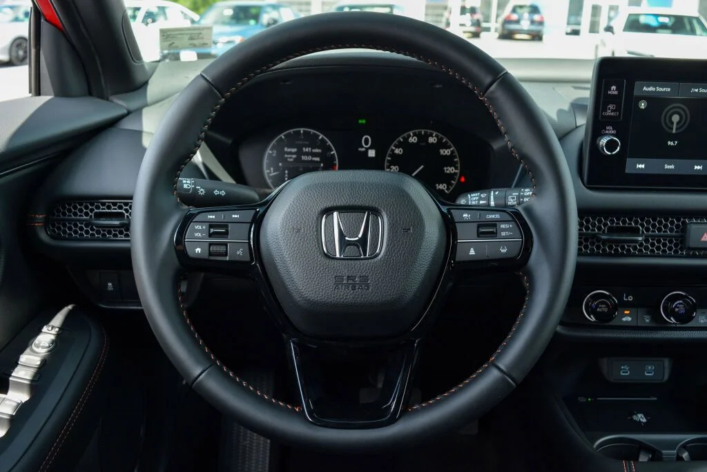 New 2026 Platinum White Pearl Honda AWD SPORT image 9