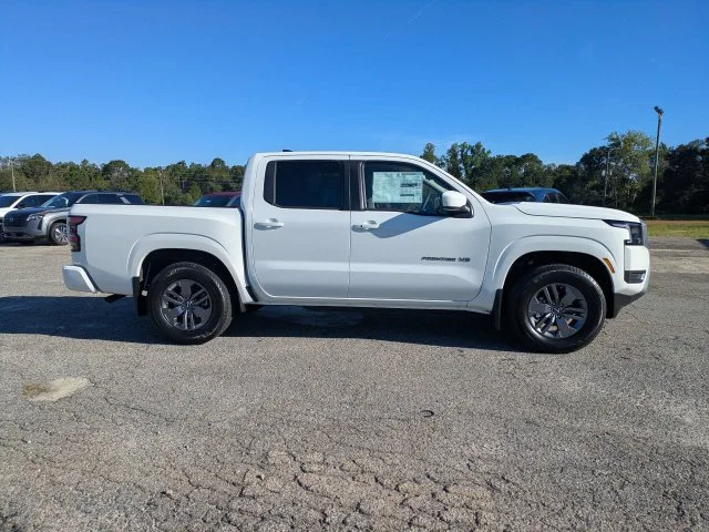 New 2027  Nissan SV image 3