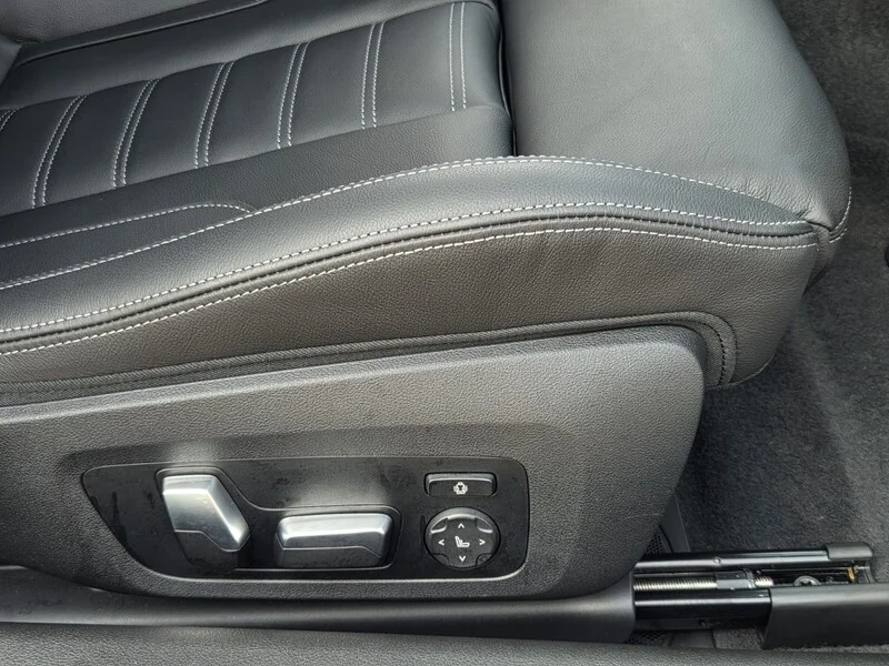 Used 2023 Blue BMW Coupe image 18