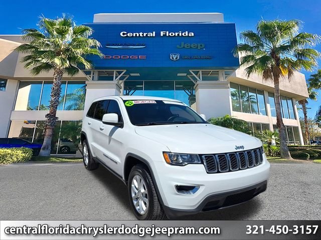 Certified Used 2022 White Jeep Laredo E image 1