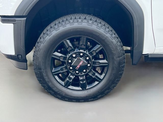 2025 GMC Sierra 3500HD AT4 - Photo 29