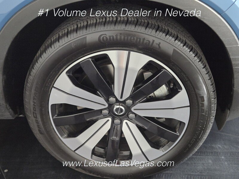Used 2023 Fjord Blue Metallic Volvo Twin Plus image 9