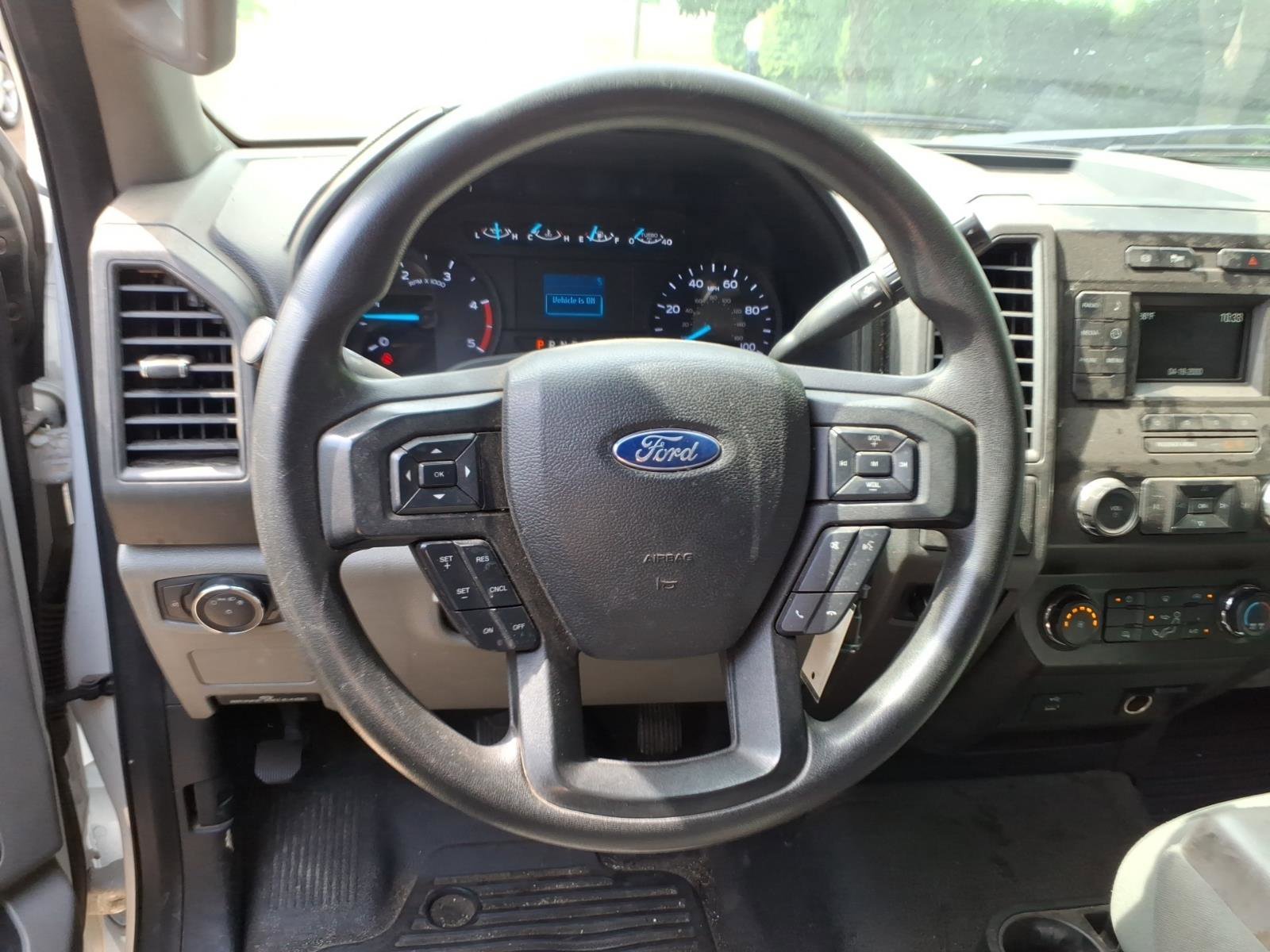 Used 2019 Oxford White Ford XL image 8