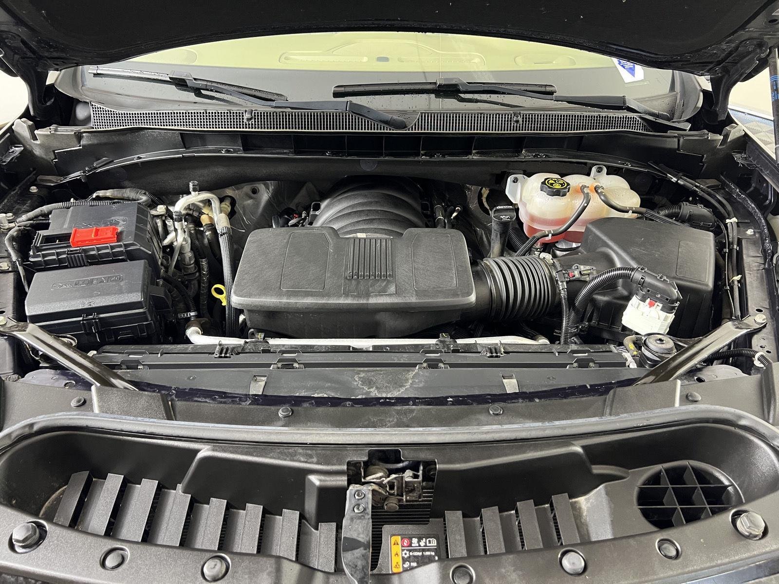 Used 2023 Midnight Blue Metallic Chevrolet Premier image 31