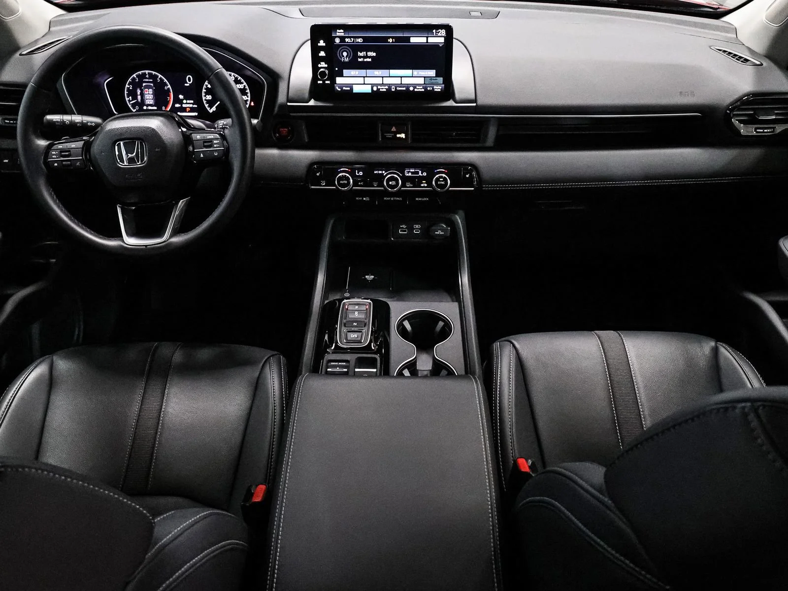 2025 Honda Pilot EX-L - Photo 24