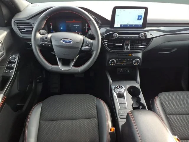 2025 Ford Escape ST-Line - Photo 9