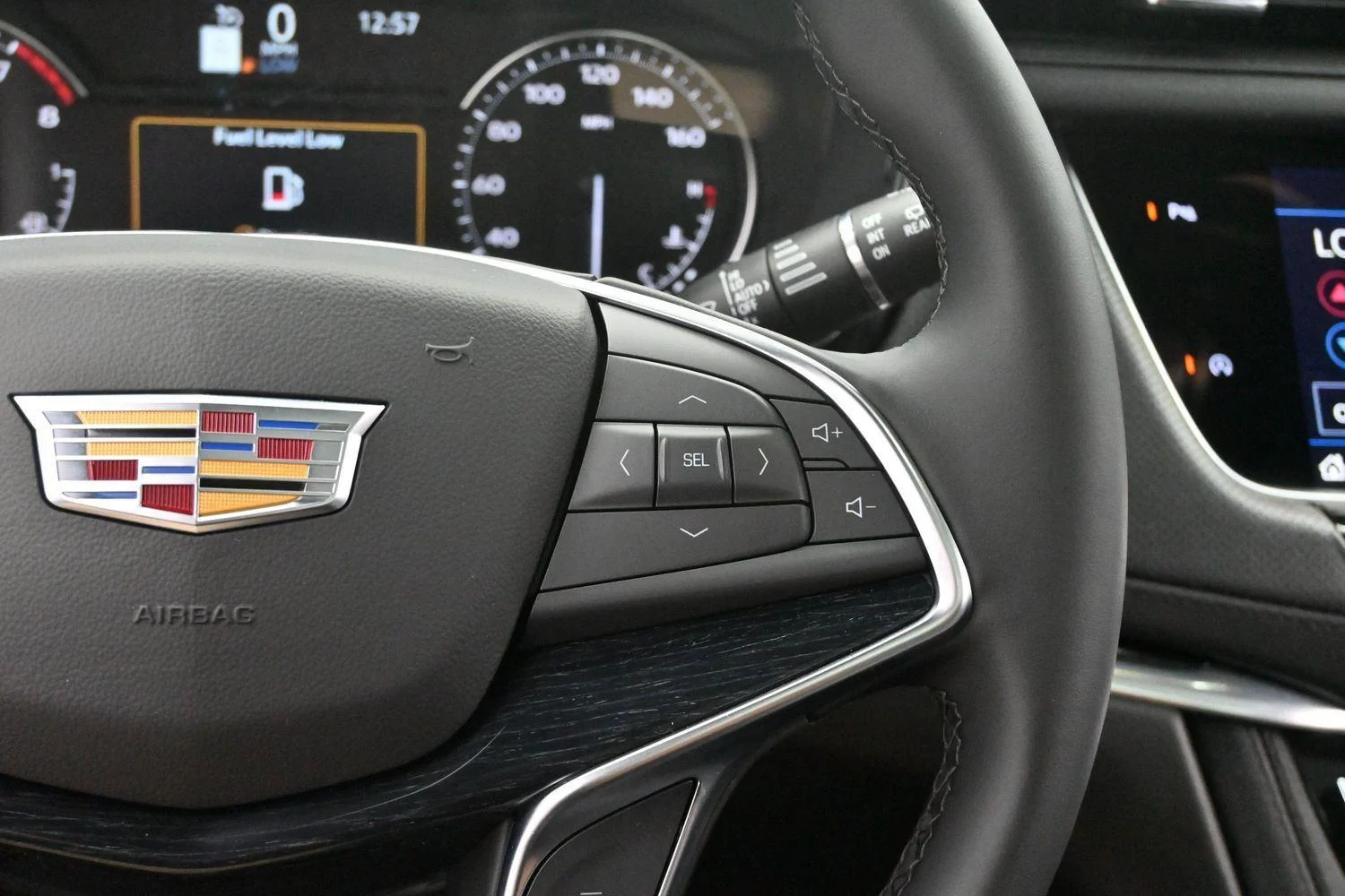 Used 2025 Stellar Black Metallic Cadillac Premium Luxury image 18
