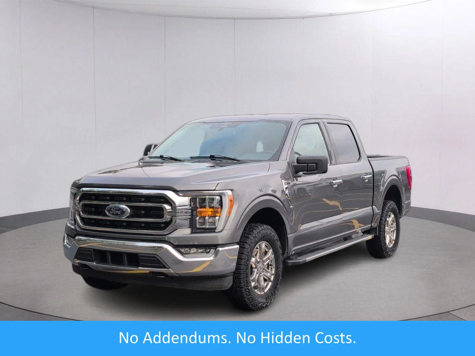 Used 2023 Carbonized Gray Ford XLT image 1
