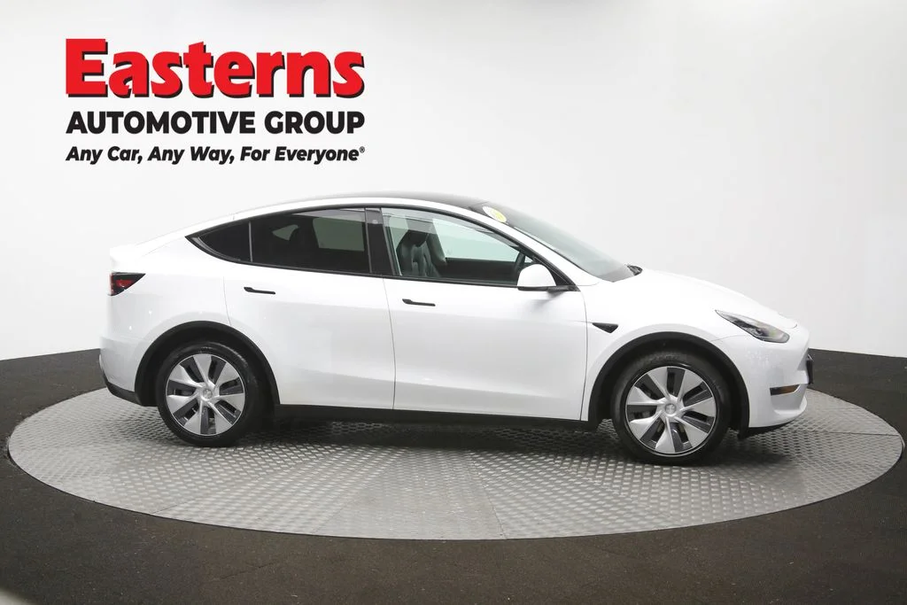 Used 2021 White Tesla Long Range image 40