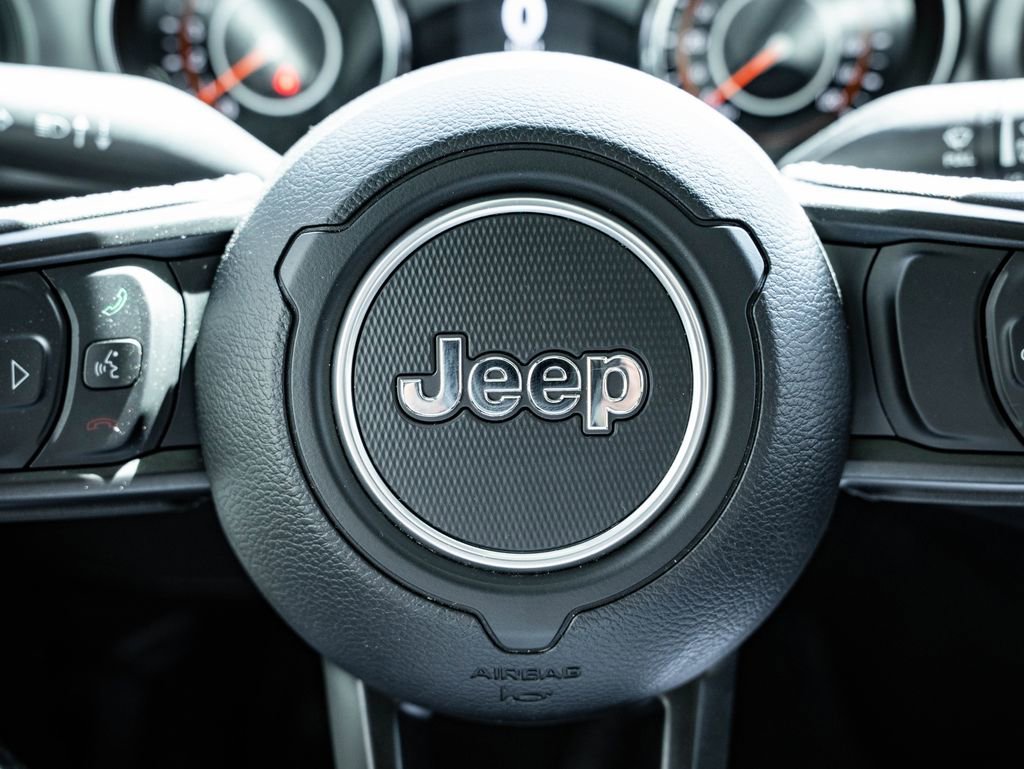 Used 2023 Granite Crystal Metallic Clearcoat Jeep Sport S image 27