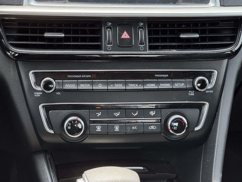 Used 2020 Gray Kia LX image 18