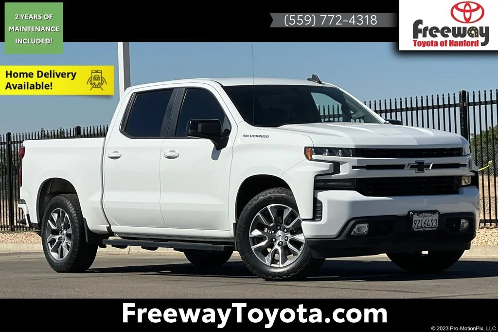Used 2019 White Chevrolet RST image 1