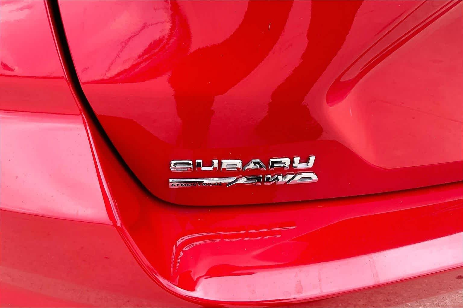 Used 2025 Pure Red Subaru  image 10