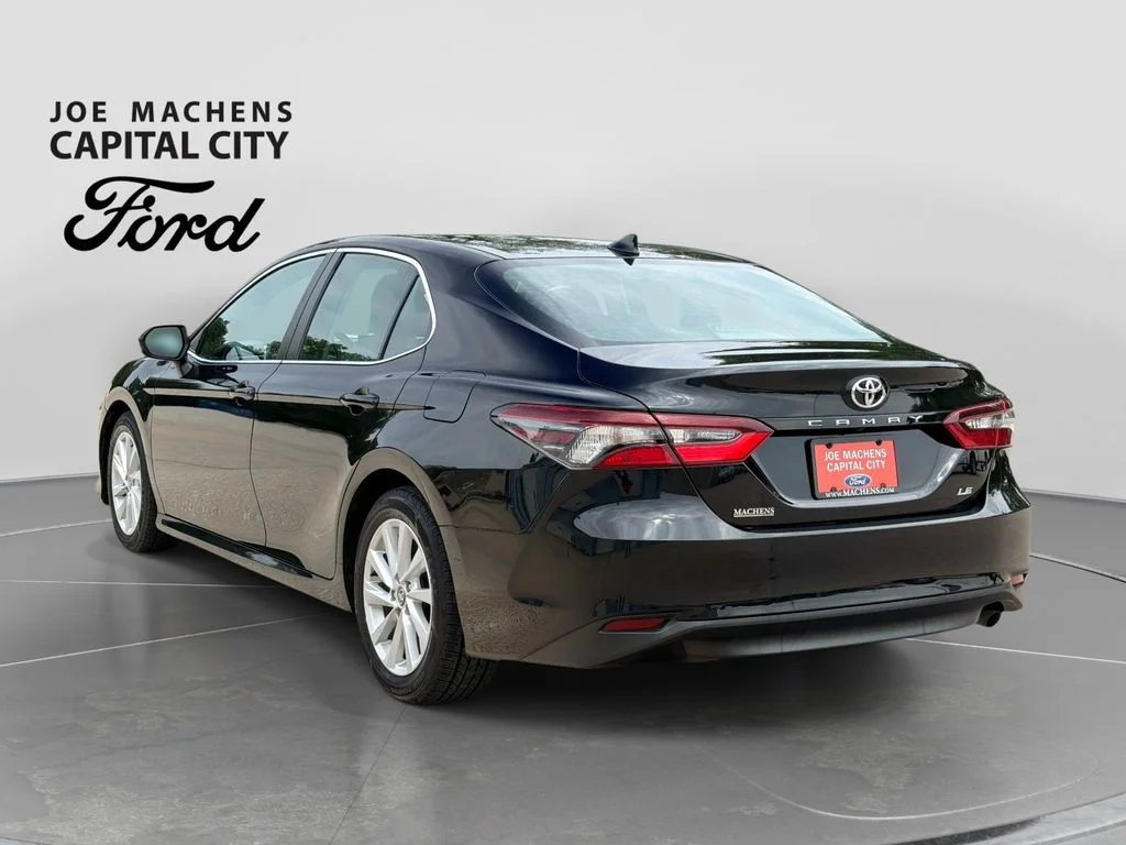 Used 2021 Midnight Black Metallic Toyota LE image 7