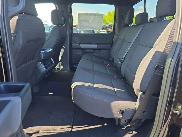 New 2026 Agate Black Metallic Ford XLT image 17