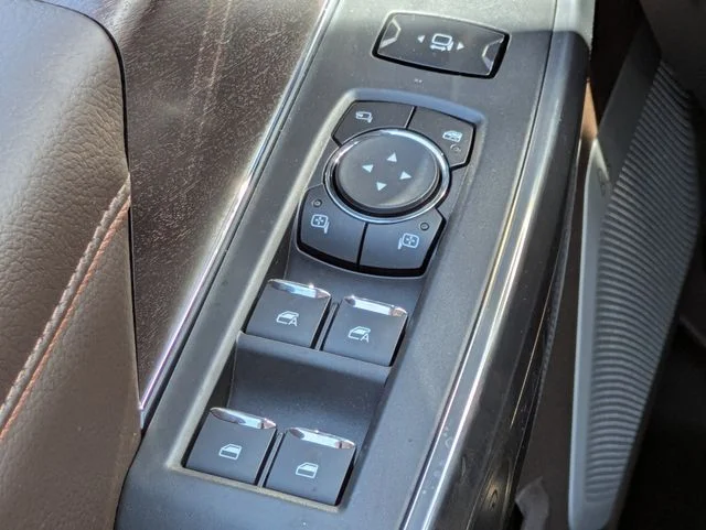 New 2026 Star White Metallic Tri-Coat Ford F-250® King Ranch® image 25