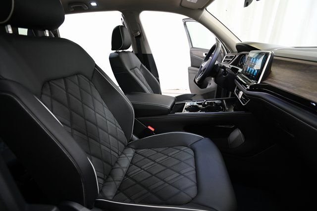2026 Volkswagen Atlas SEL Premium R-Line - Photo 30