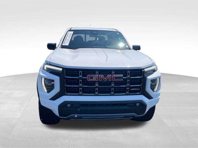 Used 2024 White GMC AT4 image 8