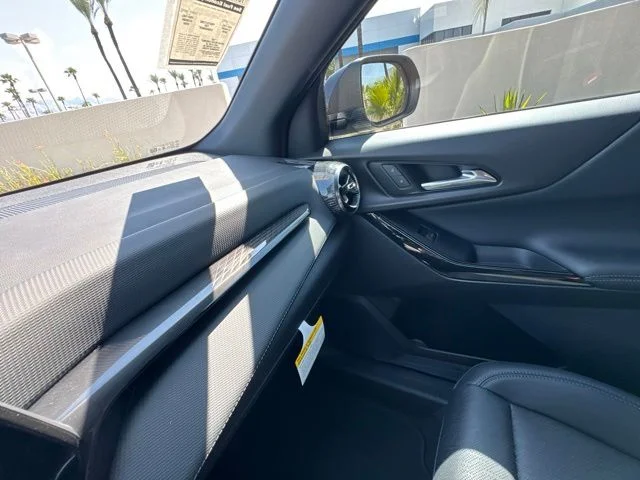 New 2027 Brown Chevrolet LT image 25