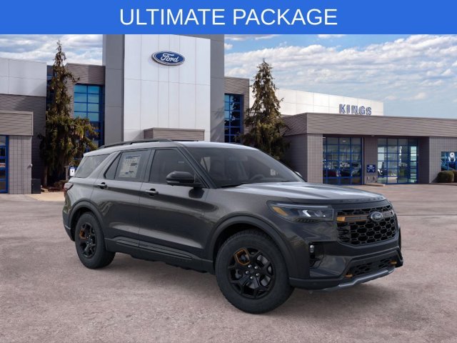 New 2026 Agate Black Metallic Ford Tremor® image 7