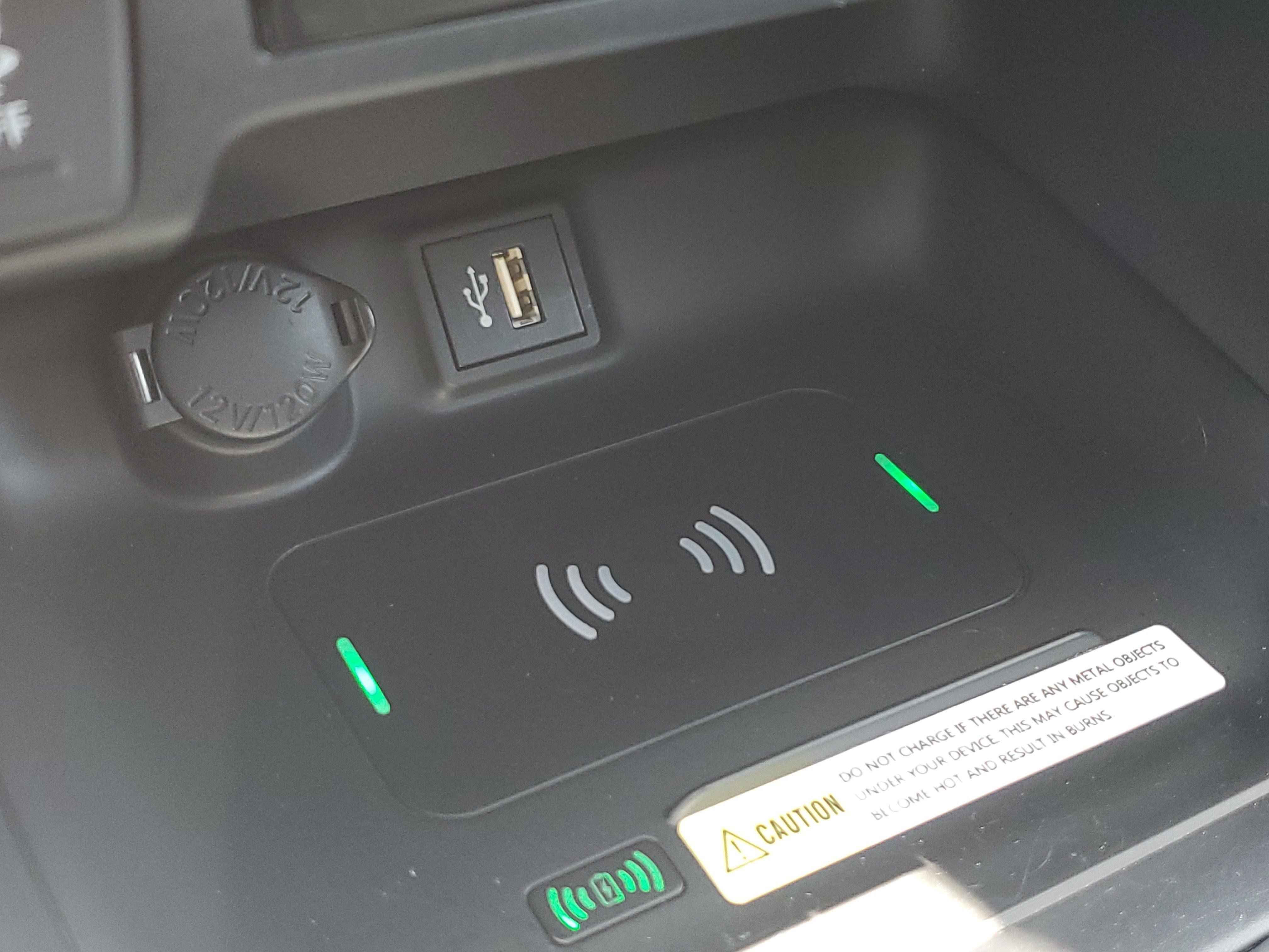 Used 2024 Ice Toyota XLE image 31