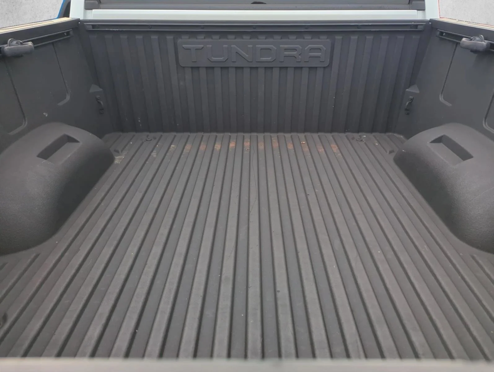 Used 2024 Wind Chill Pearl Toyota Capstone Hybrid image 5