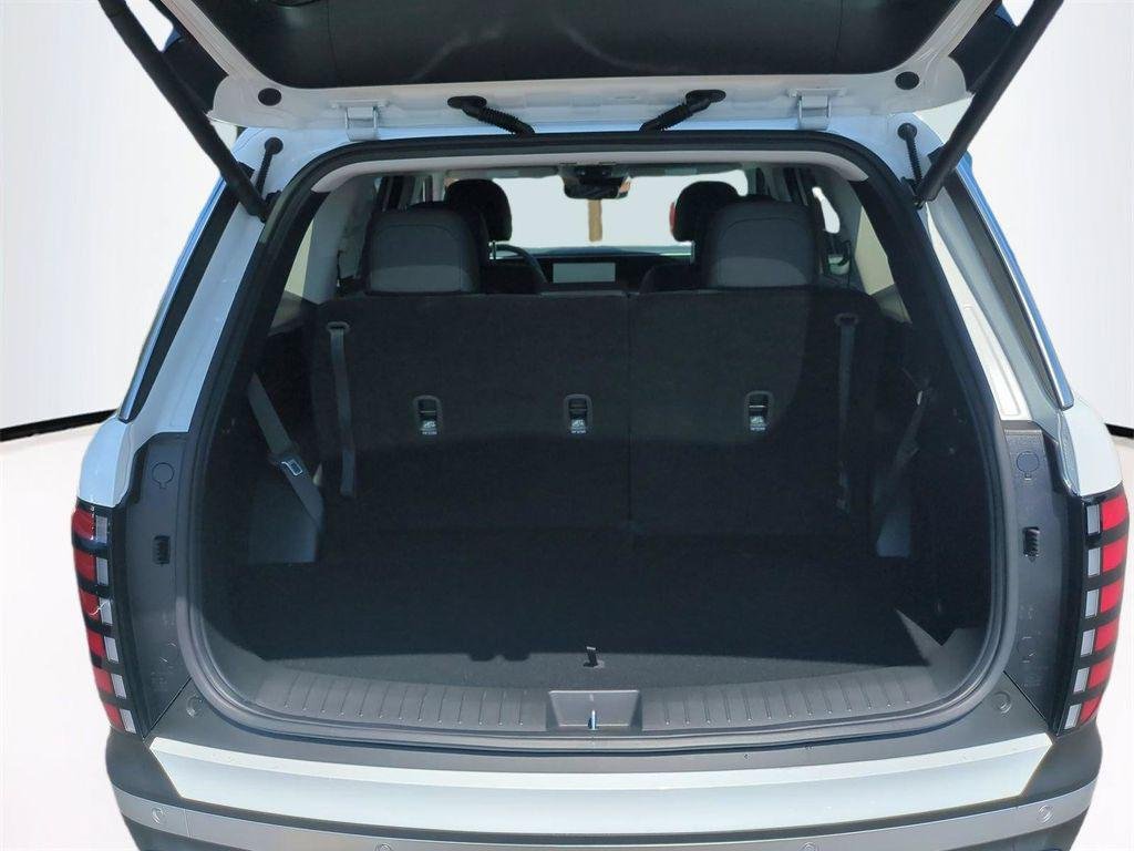 New 2026 White Hyundai Blue SEL Premium 7P image 14