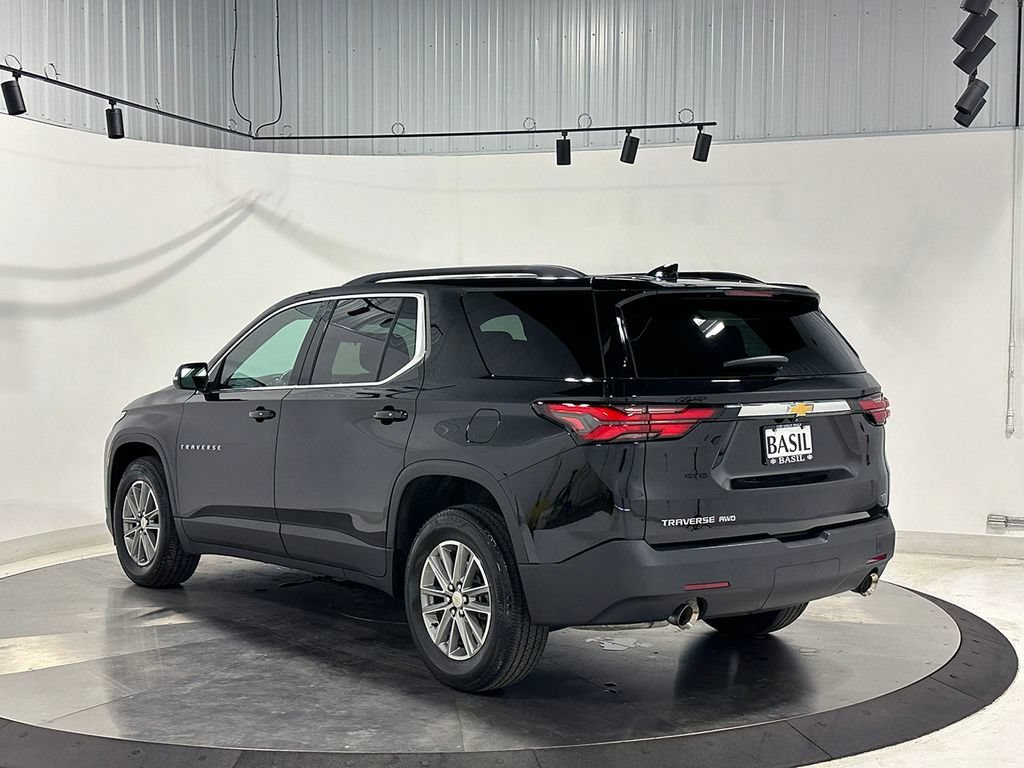 Used 2023 MOSAIC BLACK METALLIC Chevrolet LT Cloth image 14