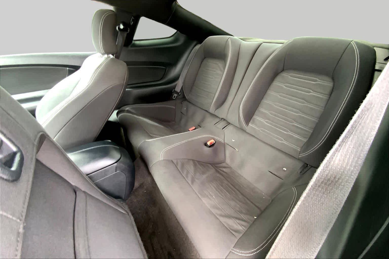 Used 2015 Oxford White Ford EcoBoost image 17