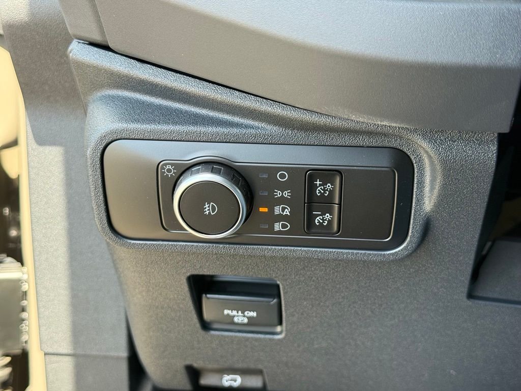 New 2026 Marsh Gray Ford Outer Banks® image 13