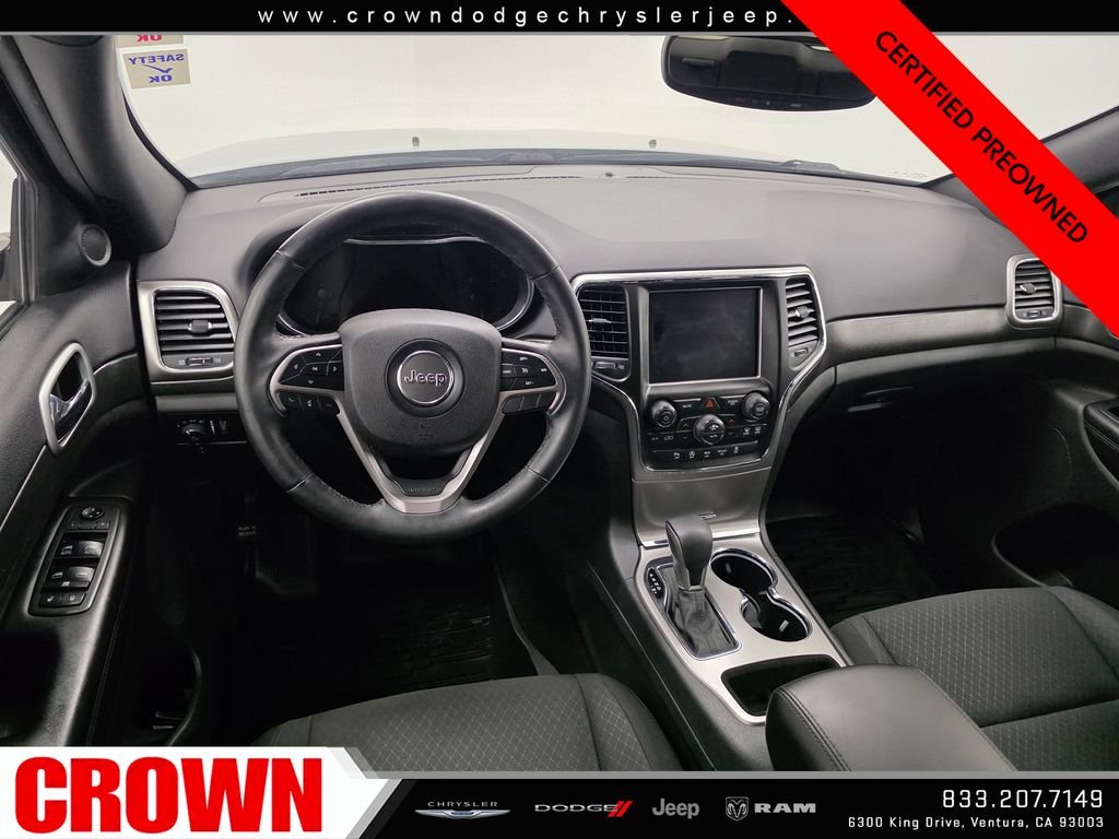 Certified Used 2018 Silver Jeep Laredo E image 18