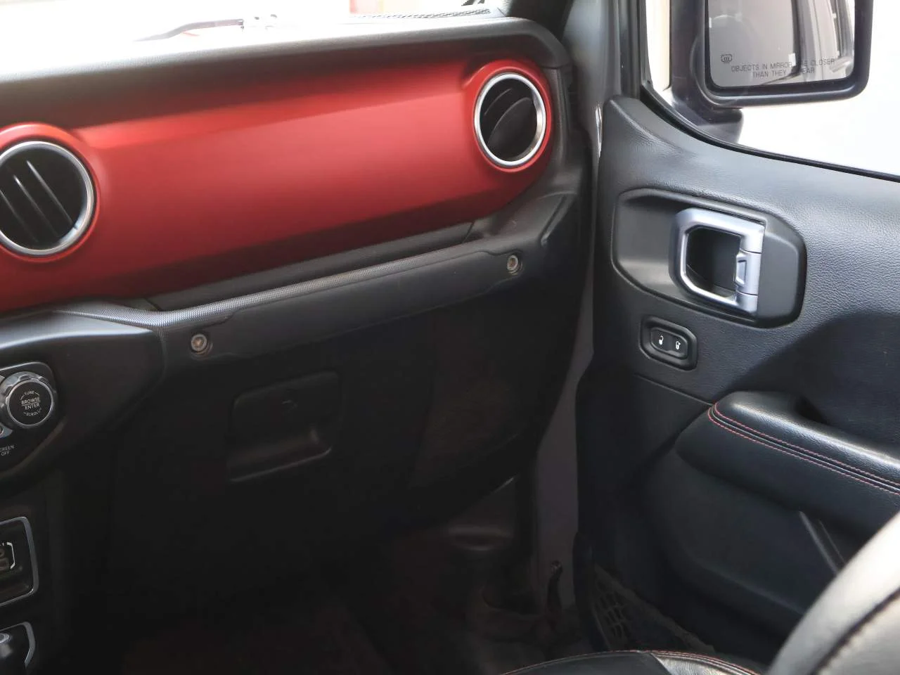 Used 2020 Sting-Gray Clear Coat Jeep Rubicon Crew Cab image 16