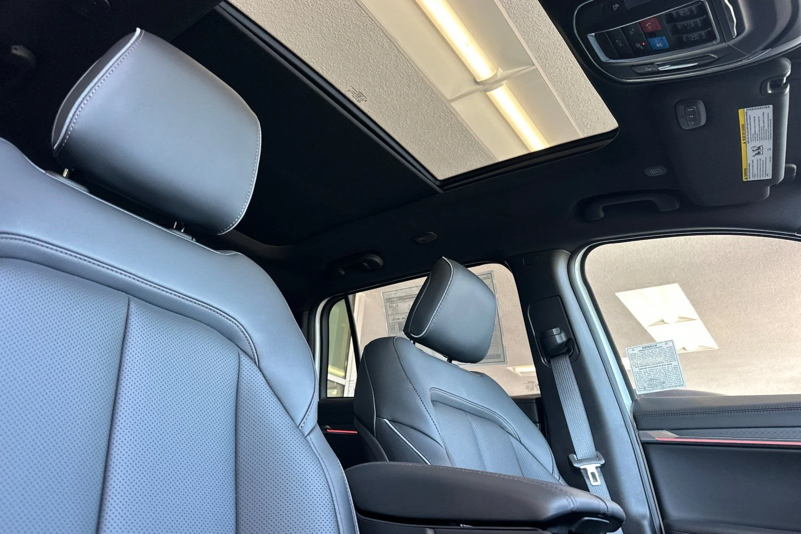 2025 Jeep Wagoneer S Limited - Photo 13