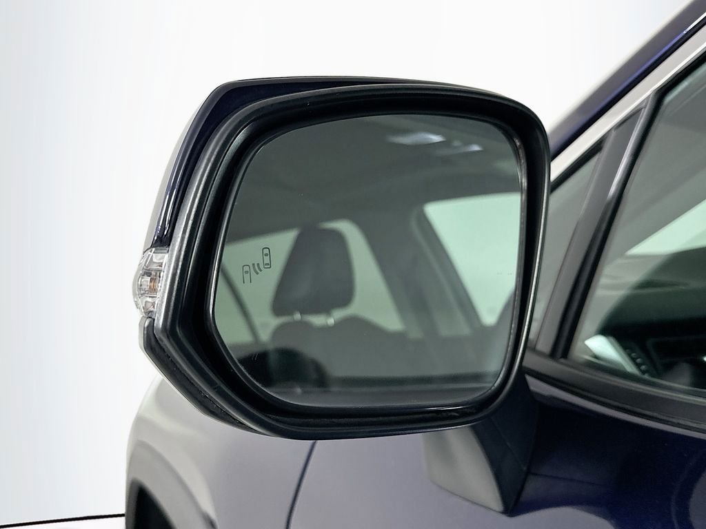 Used 2022 Blue Toyota XLE Premium image 26
