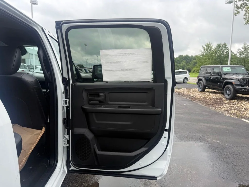 New 2026 Bright White Clearcoat RAM Tradesman image 44